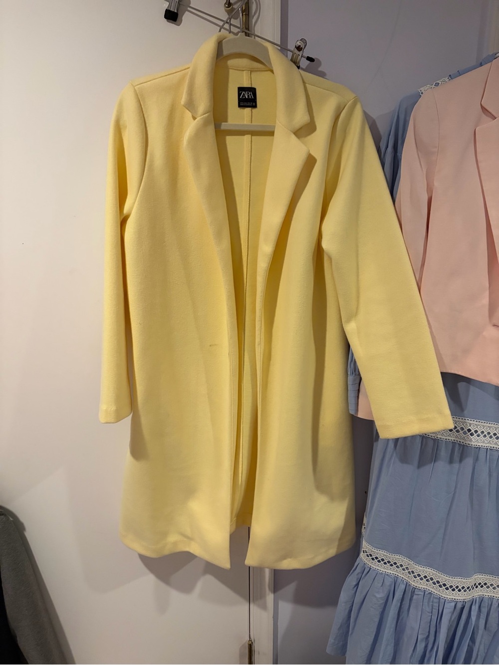 ZARA Pale Yellow Open-Front Blazer